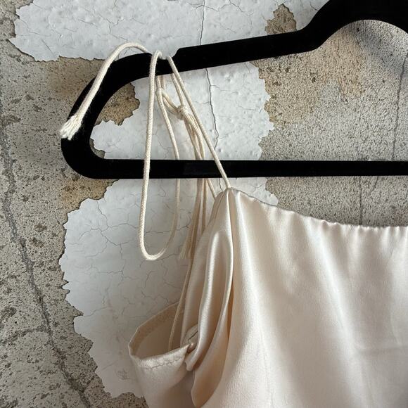 Cream Satin Corset Style Crop Top Adjustable Tie Straps Missguided Size 8 - Picture 3 of 5